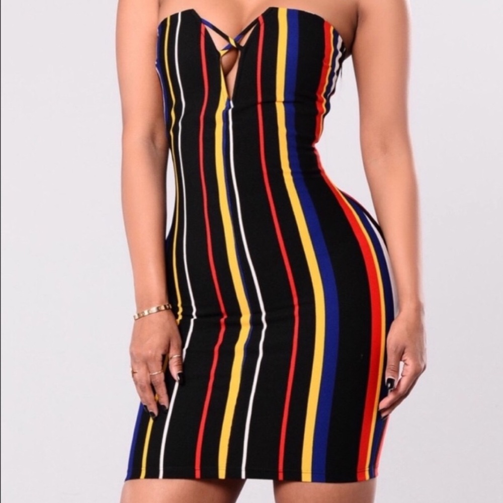 Fashion Nova striped strapless dress